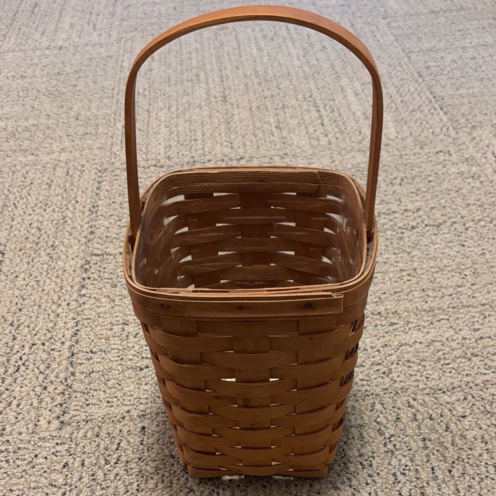 🎀Vintage🎀Longaberger 1991 Tall Brown Woven Basket with Handle